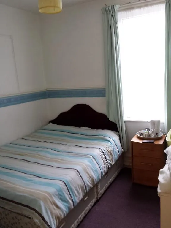 The Elmora Bed & Breakfast Blackpool United Kingdom